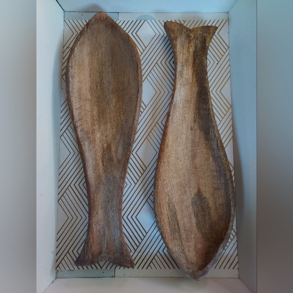 Pair of 2 - Creative Co-Op Carved Wood Fish Shaped Plate
